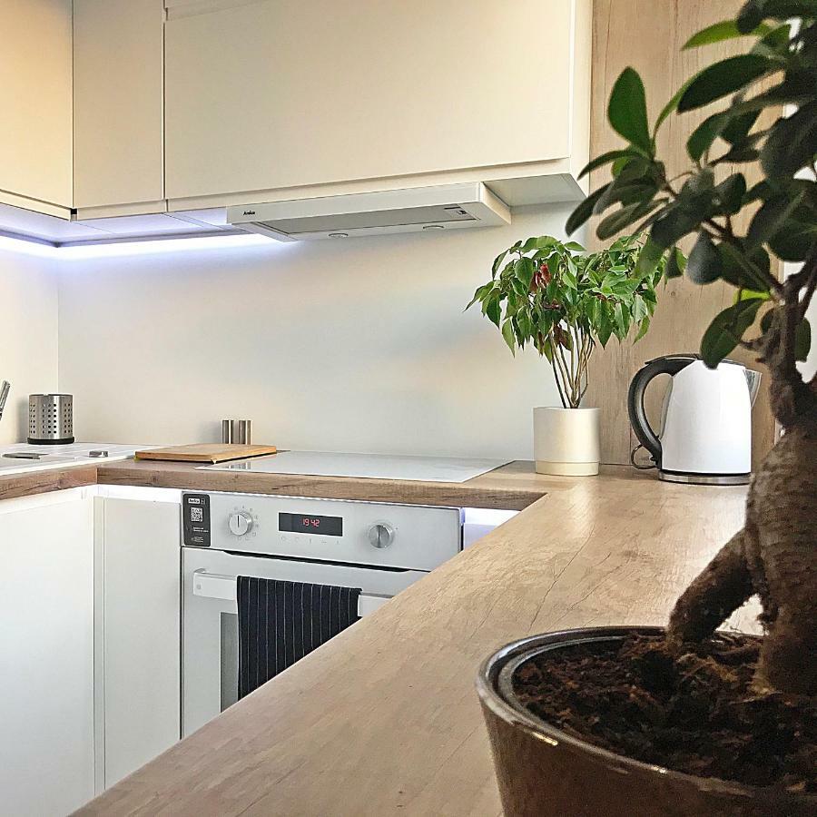 Pure Apartment Torun Bagian luar foto